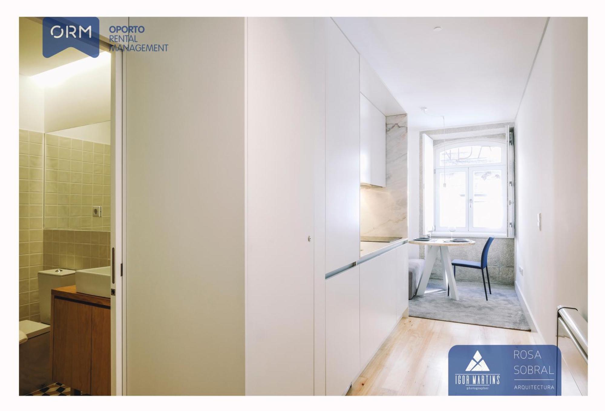Orm - Almada Apartments Porto Bagian luar foto
